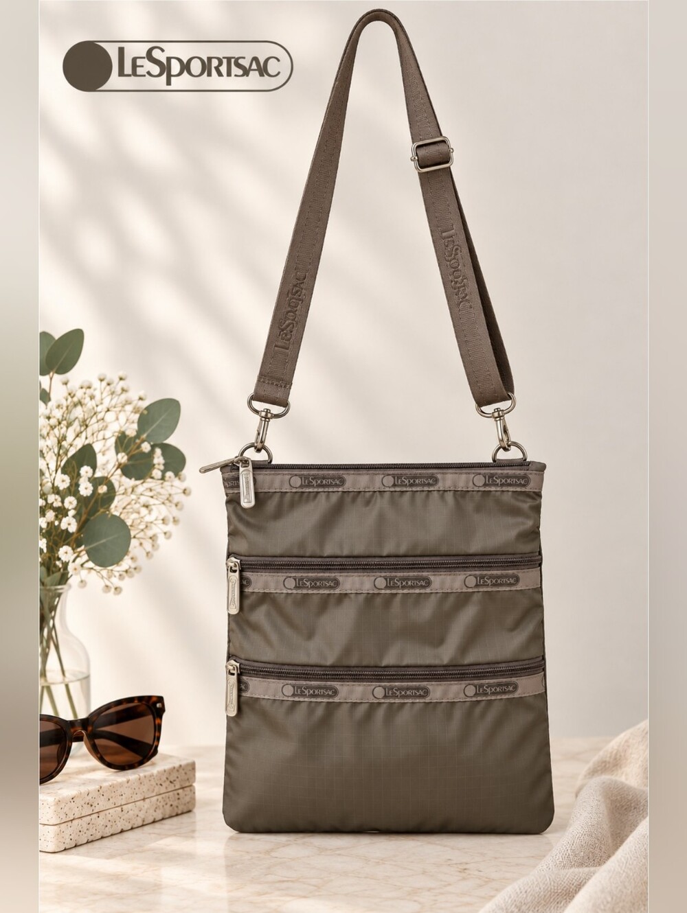 EUC LeSportsac Unisex 3-Zip Nylon Crossbody Bag - Charcoal Gray Travel Sporty